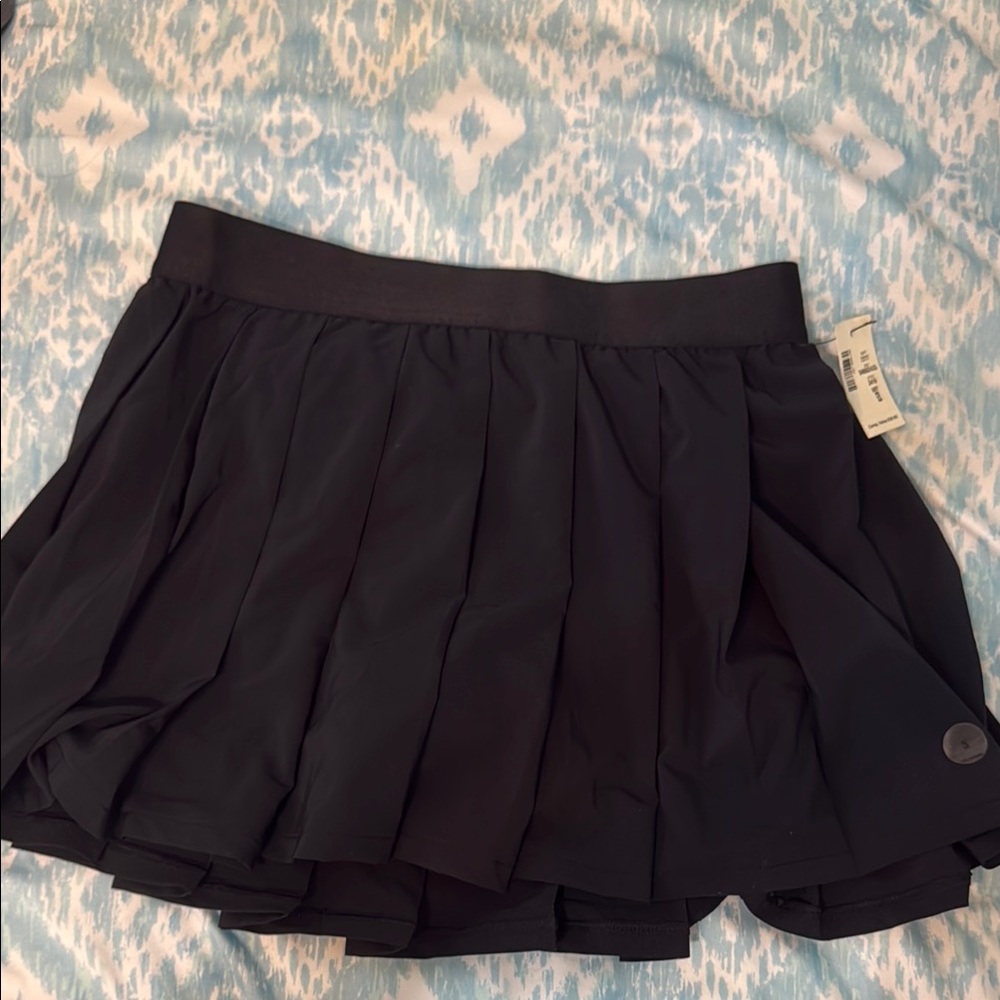 Athletic Pleated Skirt NWT small